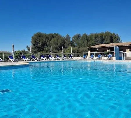 דירה T2 Classes, Climatises, Au 2eme Et 3eme Etage Avec Ascenseur, Vue Panoramique, Parking, Piscine, Wifi בלרוק-לה-באינס