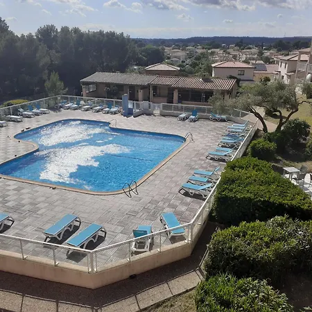 T2 Classes, Climatises, Au 2eme Et 3eme Etage Avec Ascenseur, Vue Panoramique, Parking, Piscine, Wifi Баларук-ле-Бен