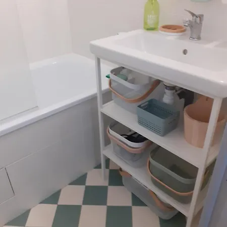Apartamento Studio59, Climatise, Parking, Piscine, Vue, Wifi Gratuit *